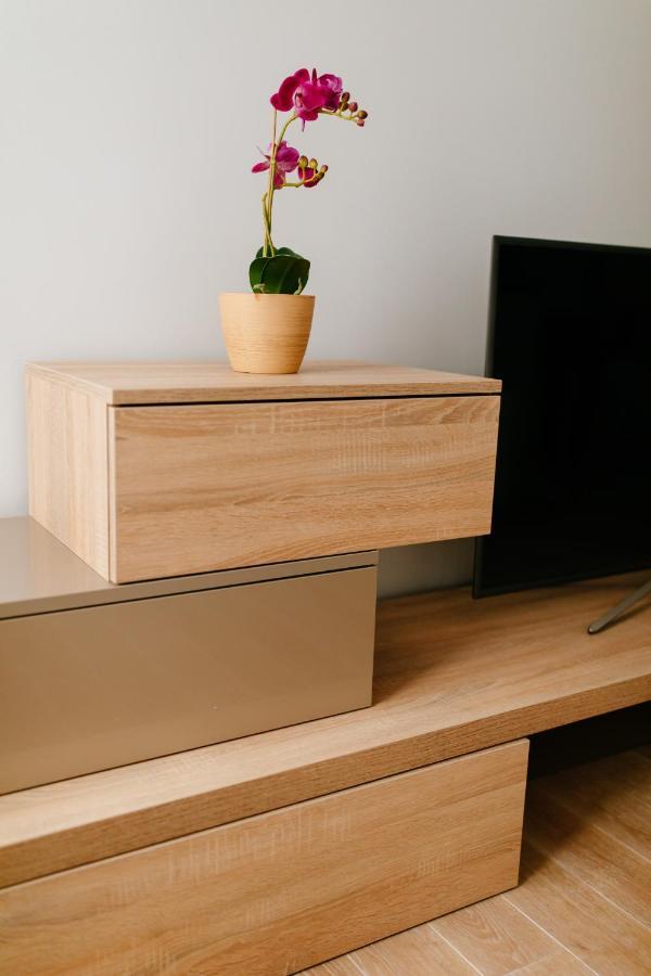 New Exclusive 2 Bedroom Apartment In Oldriga Dış mekan fotoğraf